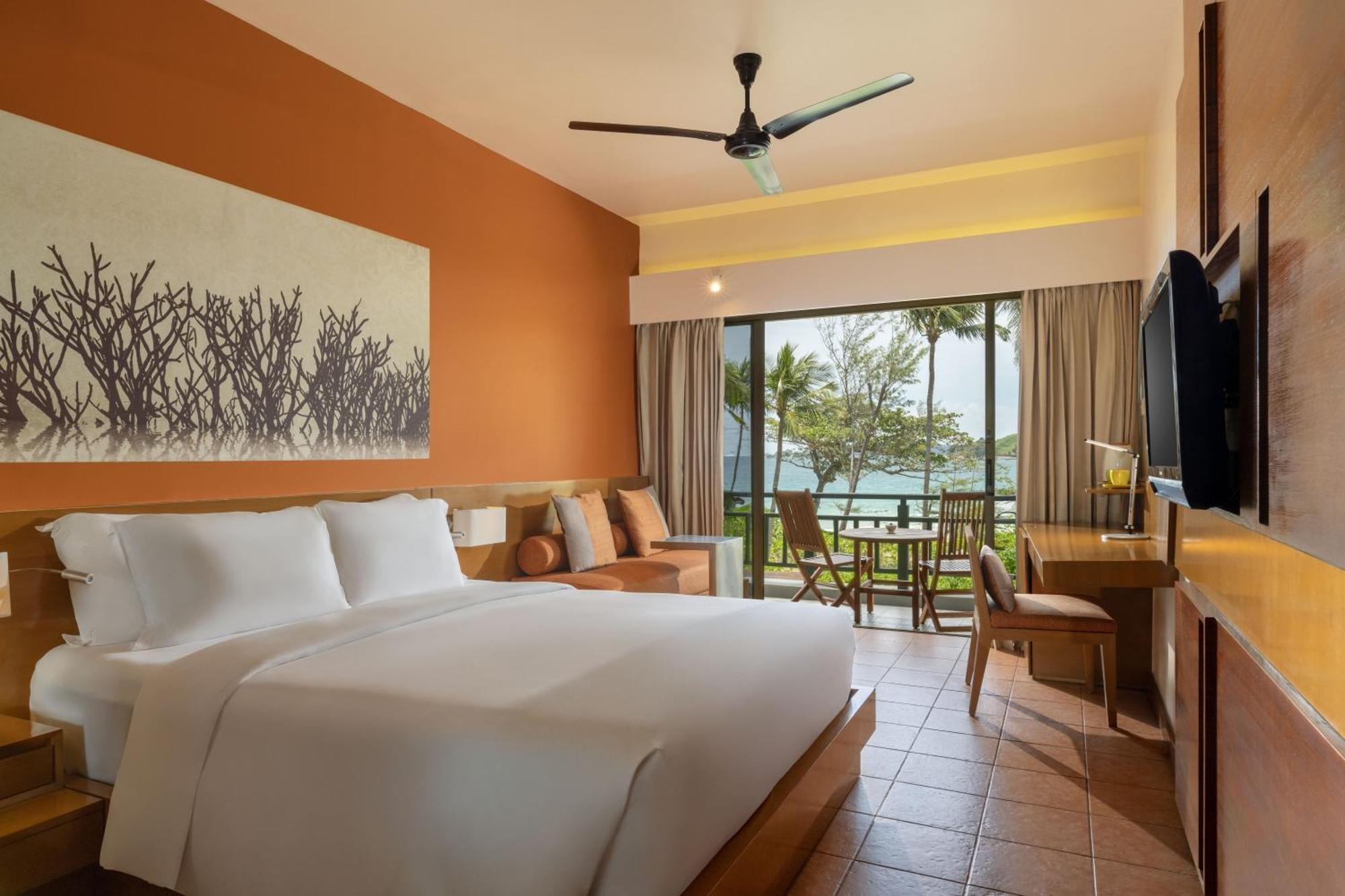 Angsana Bintan Hotel Lagoi Exterior foto
